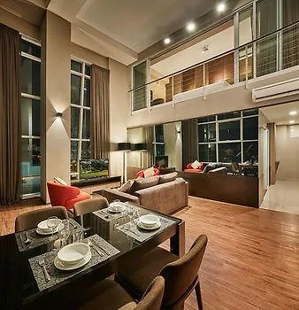 Maritime Luxury Suites Τζωρτζ Τάουν Μαλαισία